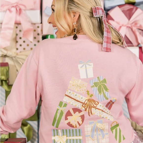 Living Fully Co. Tops - BRAND NEW Living Fully Co bow sweatshirt size large